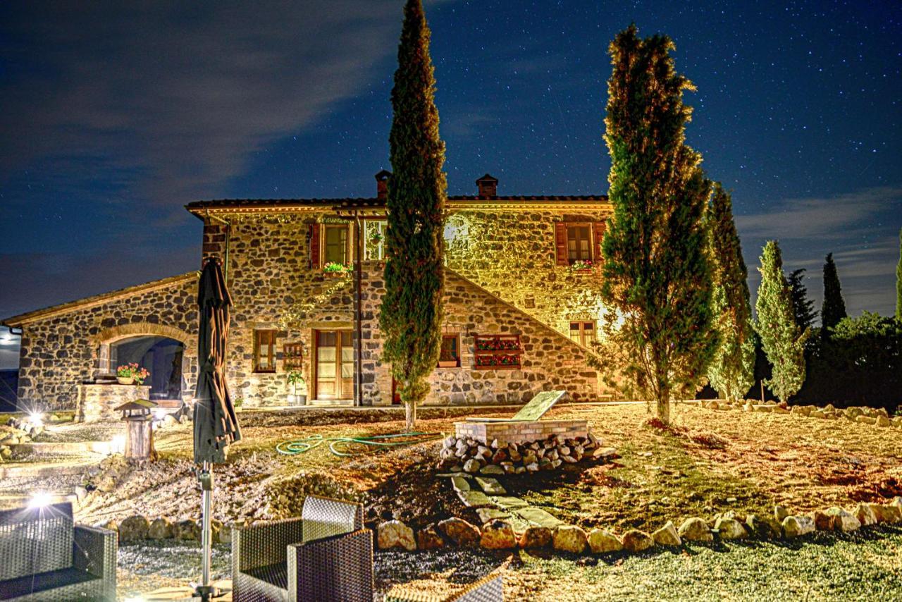 Casa Al Maestro B&B Radicofani Exterior photo