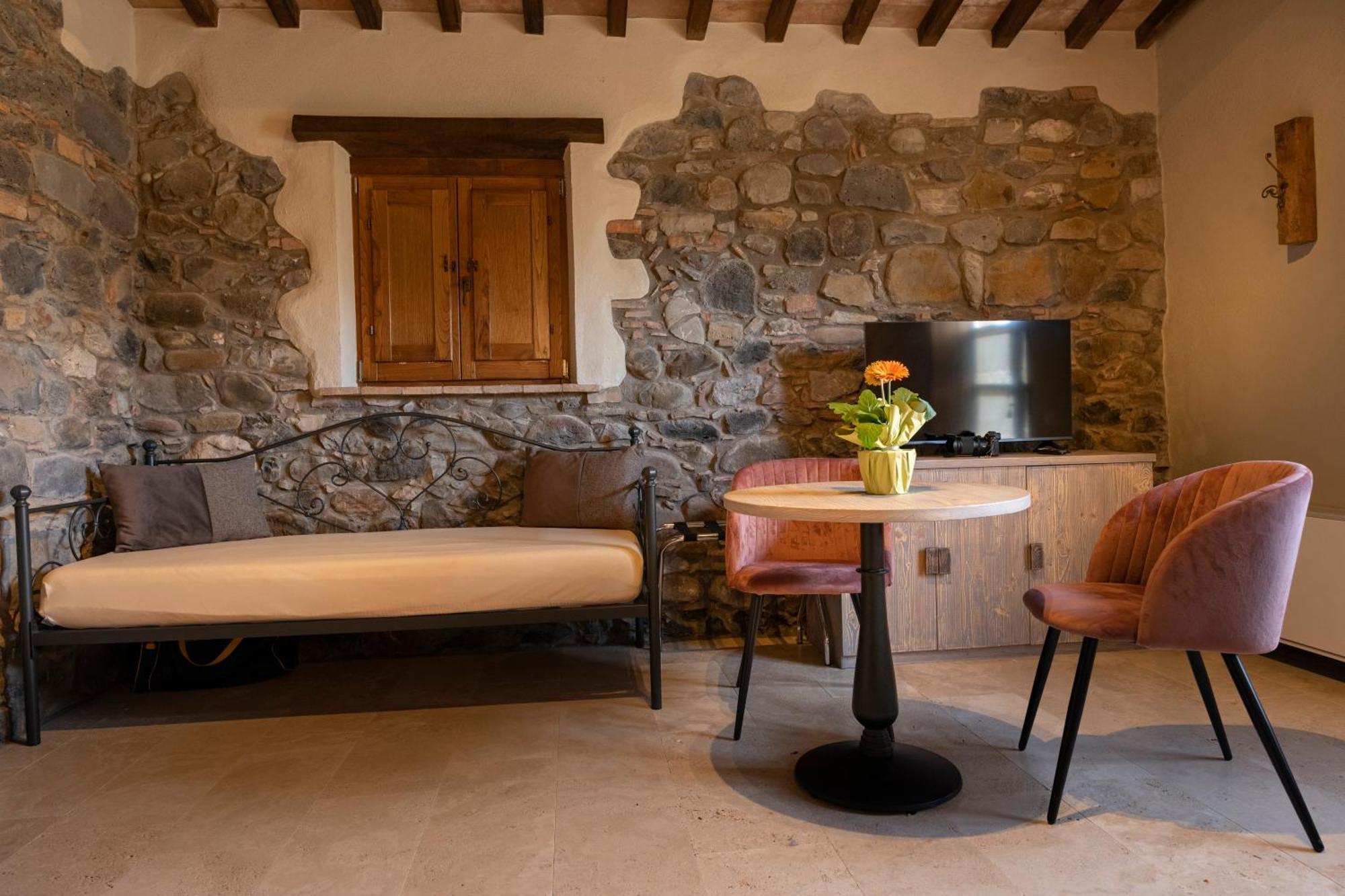 Casa Al Maestro B&B Radicofani Exterior photo